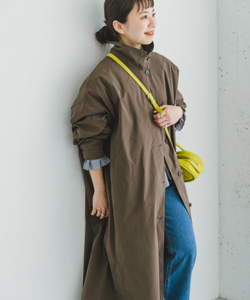 ITEMS URBANRESEARCH（アイテムズ アーバンリサーチ）の「ステンカラービッグコート（ステンカラーコート・レディース・ベージュ/ダークブラウン・FREE）」の11枚目の写真