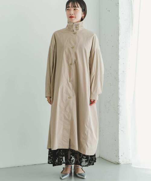 ITEMS URBANRESEARCH（アイテムズ アーバンリサーチ）の「ステンカラービッグコート（ステンカラーコート・レディース・ベージュ/ダークブラウン・FREE）」の20枚目の写真