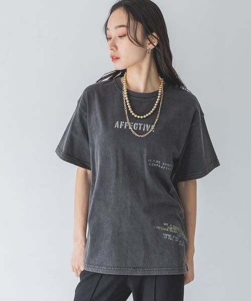 JEANASIS(ジーナシス)の「ステンシルロゴプリントTEE/111889(Tシャツ/カットソー・レディース・ホワイト系その他/ブラック系その他・FREE)」の2枚目の写真