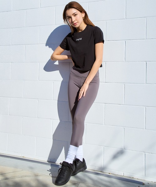 Ungrid（アングリッド）の「【ムラサキスポーツ限定】UNGRID/アングリッド  ワンポイントロゴ 水陸両用Tシャツ 541001（Tシャツ/カットソー・レディース・ホワイト/ブラック・M）」の13枚目の写真