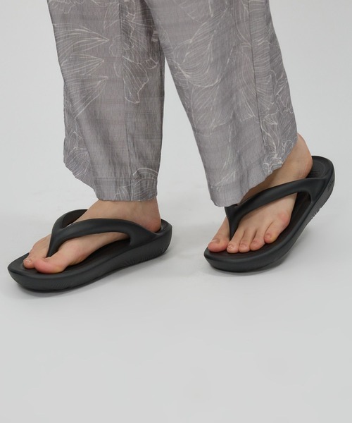 TAW&TOE（トーアンドトー）の「【TAW&TOE】Flipflop Zero（サンダル・レディース・クリーム/チャコール/ブラック・フリー）」の18枚目の写真