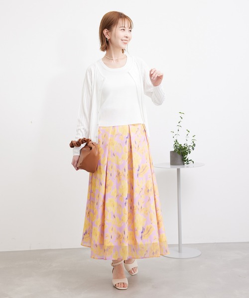 ROPE' PICNIC（ロペピクニック）の「メタルライクヤーンニットインナー（タンクトップ・レディース・ブラック/ホワイト/クリーム・38）」の5枚目の写真