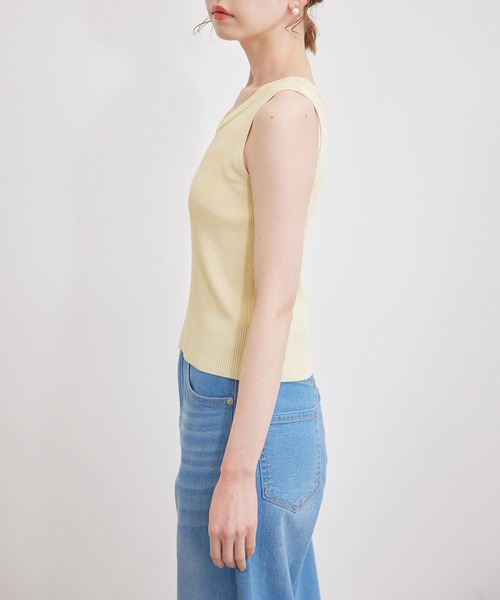 ROPE' PICNIC（ロペピクニック）の「メタルライクヤーンニットインナー（タンクトップ・レディース・ブラック/ホワイト/クリーム・38）」の20枚目の写真