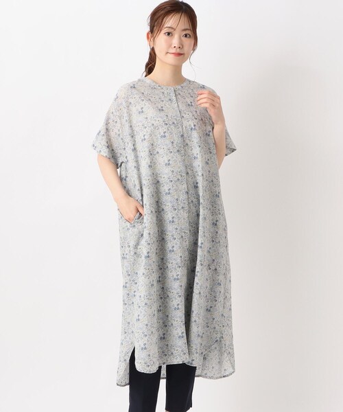 one'sterrace(ワンズテラス)の「綿ローンリップル 花柄前開きワンピース(ワンピース・レディース・アイボリー系8/ライトグレー系8/ネイビー系5・02)」の1枚目の写真