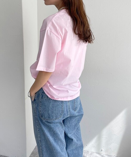 fredy emue(フレディエミュ)の「【新色登場】シルケットPHOTO Tシャツ(Tシャツ/カットソー・レディース・オフホワイト/チャコールグレー/ベビーピンク/ピンク・38)」の11枚目の写真