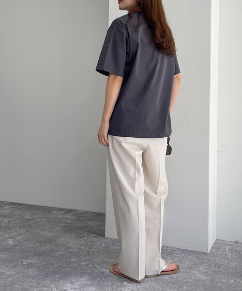 fredy emue(フレディエミュ)の「【新色登場】シルケットPHOTO Tシャツ(Tシャツ/カットソー・レディース・オフホワイト/チャコールグレー/ベビーピンク/ピンク・38)」の13枚目の写真