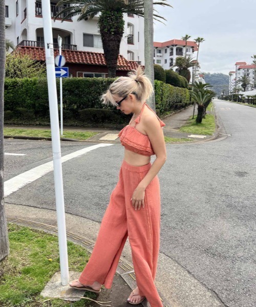 ROXY（ロキシー）の「GOLDEN TROPIC SOLID/ロキシーチューブトップス