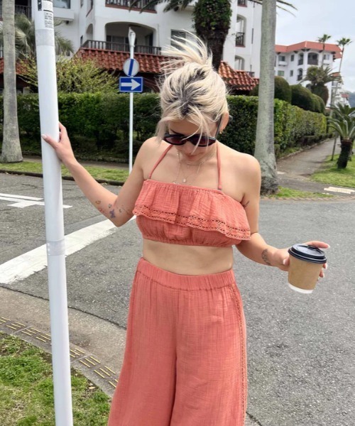 ROXY（ロキシー）の「GOLDEN TROPIC SOLID/ロキシーチューブトップス