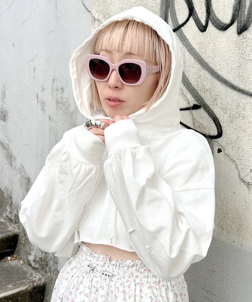 Alley by w closet（アリーバイダブルクローゼット）の「【Alley】ダメージプルオーバー（パーカー・レディース・スミクロ/ライム/オフホワイト・FREE）」の6枚目の写真