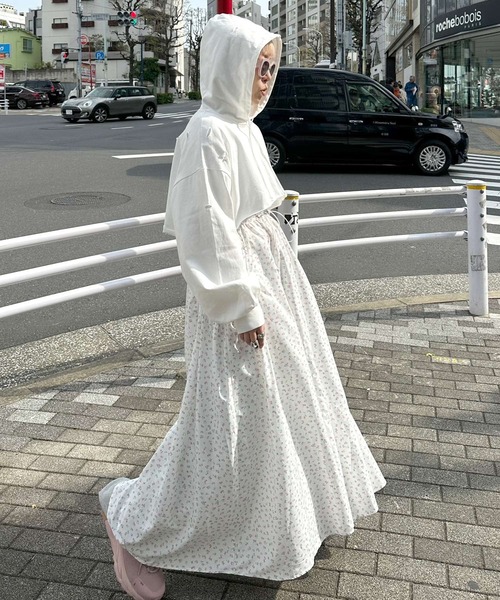 Alley by w closet（アリーバイダブルクローゼット）の「【Alley】ダメージプルオーバー（パーカー・レディース・スミクロ/ライム/オフホワイト・FREE）」の7枚目の写真