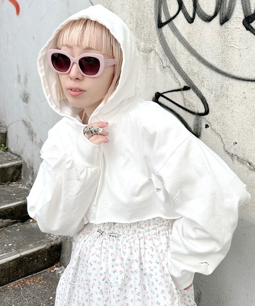 Alley by w closet（アリーバイダブルクローゼット）の「【Alley】ダメージプルオーバー（パーカー・レディース・スミクロ/ライム/オフホワイト・FREE）」の10枚目の写真