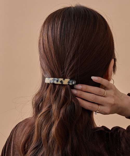 ALEXANDRE DE PARIS(アレクサンドルドゥパリ)の「【ALEXANDRE DE PARIS】ヘアクリップ AA6-735(バレッタ/ヘアクリップ・レディース・ブラック/ブラウン/その他1/その他3/その他2・FREE)」の4枚目の写真