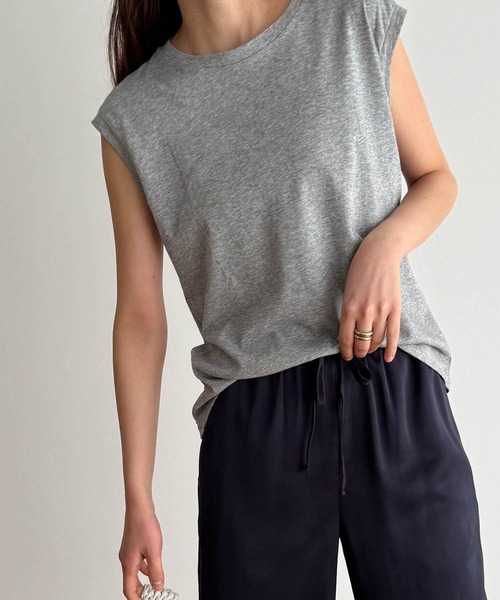 CANAL JEAN（キャナルジーン）の「El mar　コットンブレンドワイドショルダータンクトップ（タンクトップ・レディース・ブラック/ベージュ/アイボリー/グレー・ONE SIZE）」の3枚目の写真