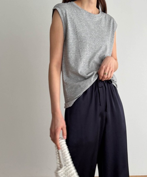 CANAL JEAN（キャナルジーン）の「El mar　コットンブレンドワイドショルダータンクトップ（タンクトップ・レディース・ブラック/ベージュ/アイボリー/グレー・ONE SIZE）」の18枚目の写真