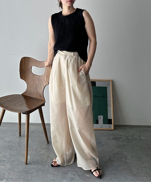 feepur（フェピュール）の「オーガンジーシアーワイドパンツ（その他パンツ・レディース・アイボリー/ブラック・SMALL/MEDIUM）」の6枚目の写真