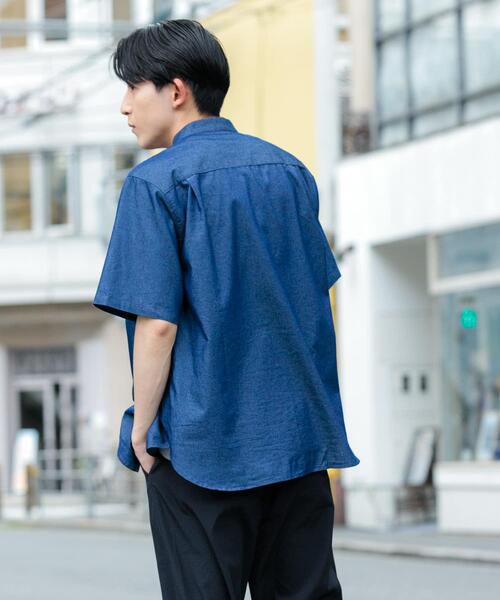 ITEMS URBANRESEARCH(アイテムズ アーバンリサーチ)の「TCインディゴ バンドカラー半袖シャツ(シャツ/ブラウス・メンズ・ブルー/ライトブルー/ネイビー・LARGE/MEDIUM)」の6枚目の写真