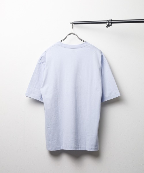 B.I.D.(ビーアイディー)の「《刺繍ショートスリーブ ポケットTシャツ(Tシャツ/カットソー・レディース・ホワイト系1/ホワイト系2/ブラック系1/ブラック系2/ブルー系/ベージュ・LARGE/MEDIUM)」の7枚目の写真