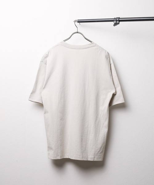 B.I.D.(ビーアイディー)の「《刺繍ショートスリーブ ポケットTシャツ(Tシャツ/カットソー・レディース・ホワイト系1/ホワイト系2/ブラック系1/ブラック系2/ブルー系/ベージュ・LARGE/MEDIUM)」の8枚目の写真