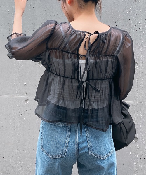 AS KNOW AS plus（アズノゥアズプラス）の「◎前後着用可能 シアーリボン5分袖ブラウス（シャツ/ブラウス・レディース・グレイッシュベージュ/ブラック/ピンク・FREE）」の13枚目の写真