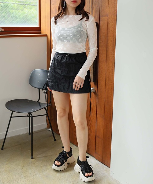 LAFFMO（ラフモ）の「リボン柄シアートップス（その他トップス・レディース・ホワイト/ブラック・F）」の4枚目の写真