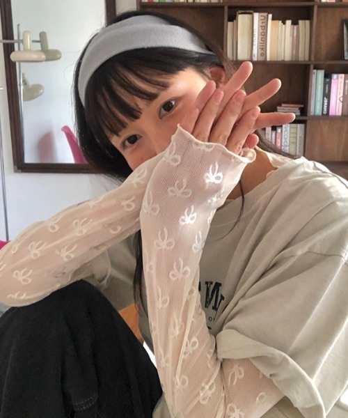 LAFFMO（ラフモ）の「リボン柄シアートップス（その他トップス・レディース・ホワイト/ブラック・F）」の10枚目の写真