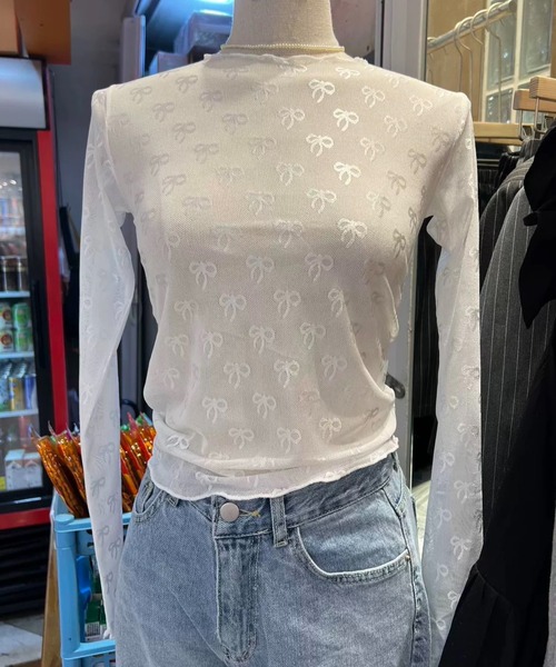 LAFFMO（ラフモ）の「リボン柄シアートップス（その他トップス・レディース・ホワイト/ブラック・F）」の11枚目の写真