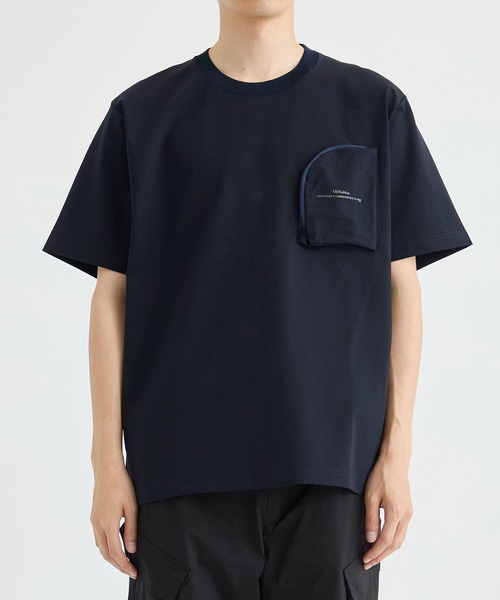 WHITE MOUNTAINEERING（ホワイトマウンテニアリング）の「【White Mountaineering / ホワイトマウンテニアリング】ZIP POCKET T-SHIRT（Tシャツ/カットソー・メンズ・ネイビー/ブラック・1/3/2）」の4枚目の写真