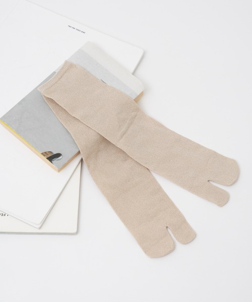 COLONY 2139（コロニートゥーワンスリーナイン）の「ラメ足袋ソックス(20cm丈)（ソックス/靴下・レディース・ブラック/ベージュ・23-25）」の7枚目の写真