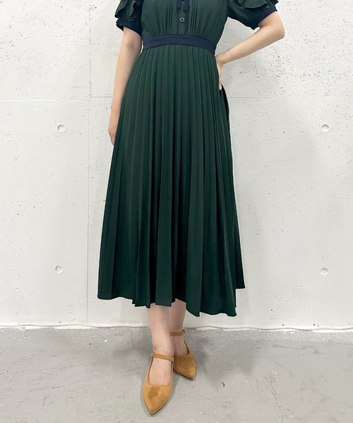 Cheek（チーク）の「フリルカラープリーツボウタイワンピース（ワンピース・レディース・グリーン/オフホワイト/サックスブルー・MEDIUM）」の21枚目の写真