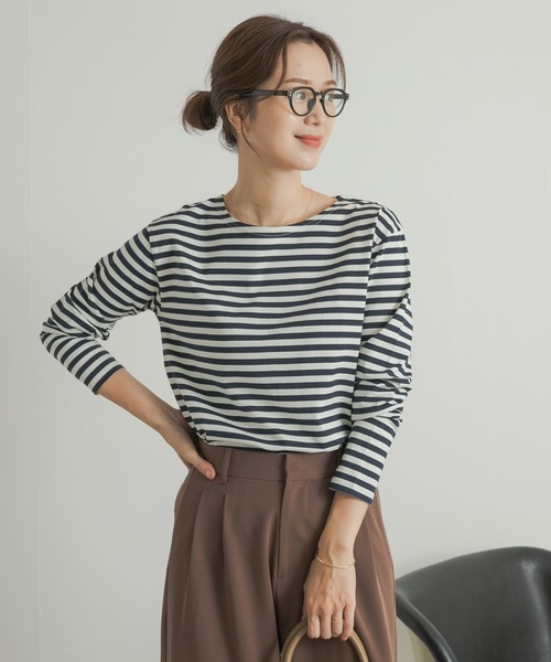 URBAN RESEARCH DOORS（アーバンリサーチドアーズ）の「ボーダーロングスリーブTシャツ（Tシャツ/カットソー・レディース・ブラック系その他/ブルー系その他/ベージュ系その他・MEDIUM）」の11枚目の写真