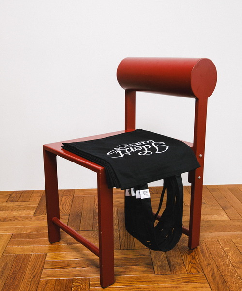 RODE SKO（ロデスコ）の「Pas De DANSE　Letter ToteBag（トートバッグ・レディース・ブラック/オフホワイト/ブラウン/ミント・-）」の8枚目の写真