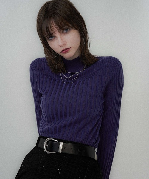 HARE（ハレ）の「ラメランダムリブニット(HARE)（ニット/セーター・レディース・ブルー/ボルドー/ネイビー/イエロー/パープル/ブラック/グリーン/ホワイト/オレンジ/イエロー系その他/パープル系その他/ネイビー系2・FREE）」の8枚目の写真