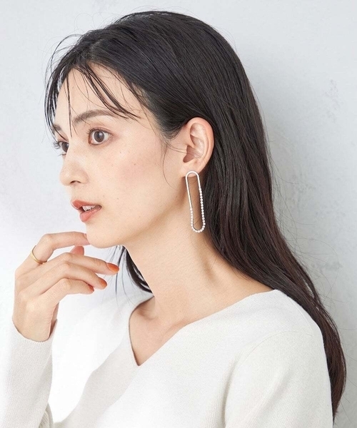 a.v.v(アーヴェヴェ)の「ストーンメタルコンビピアス(ピアス(両耳用)・レディース・シルバー/ゴールド・38)」の5枚目の写真