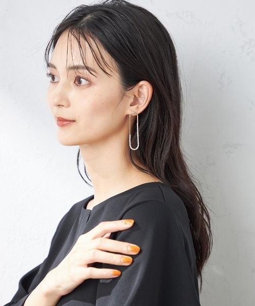 a.v.v(アーヴェヴェ)の「ストーンメタルコンビピアス(ピアス(両耳用)・レディース・シルバー/ゴールド・38)」の6枚目の写真