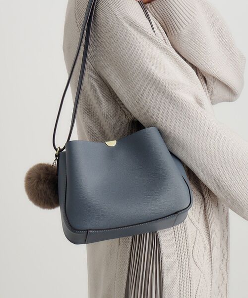 grove（グローブ）の「◆【人間工学】ラウンド3層ショルダー（ショルダーバッグ・レディース・ブラック/ダークグレー/ブルー系その他/ライトグレー・00）」の4枚目の写真