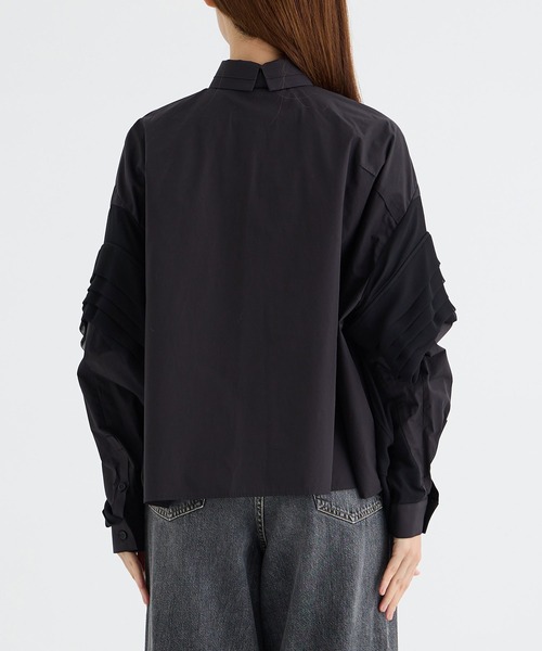 THE PERMANENT EYE(ザパーマネントアイ)の「【GURTWEIN/ガーウィン】swirled-sleeve boxy blouse/フリルスリーブボックスブラウス(シャツ/ブラウス・レディース・ブラック・SMALL)」の5枚目の写真