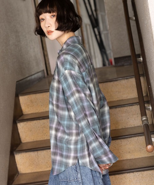 niko and...（ニコアンド）の「40ビエラレピアチェックシャツ（シャツ/ブラウス・レディース・オフホワイト/グレー/ベージュ/ネイビー/パープル/グリーン/ライトグレー/ブラウン・BIG(L)/MEDIUM）」の11枚目の写真