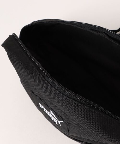 Right-on(ライトオン)の「【PUMA】EVOESS ウエストバッグ(ボディバッグ/ウエストポーチ・キッズ・ブラック・フリー)」の4枚目の写真