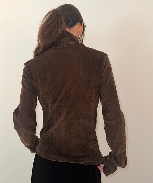 vieux by MAISON BREEZE（ビューバイメゾンブリーズ）の「【vieux by MAISON BREEZE】シアーベロアタートルネック Sheer velour turtle neck（Tシャツ/カットソー・レディース・ブラック/ライトグレー/ブラウン・FREE）」の21枚目の写真