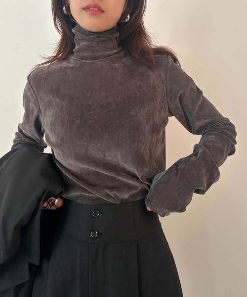 vieux by MAISON BREEZE（ビューバイメゾンブリーズ）の「【vieux by MAISON BREEZE】シアーベロアタートルネック Sheer velour turtle neck（Tシャツ/カットソー・レディース・ブラック/ライトグレー/ブラウン・FREE）」の18枚目の写真