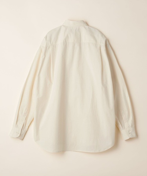 UNITED ARROWS（ユナイテッドアローズ）の「【マルチサイズ】タイプライター ワイドフォルム レギュラーカラーシャツ（シャツ/ブラウス・メンズ・オフホワイト/ネイビー/ベージュ/ブラック/ライトブルー/ホワイト/ピンク/ライム・マルチサイズ）」の19枚目の写真