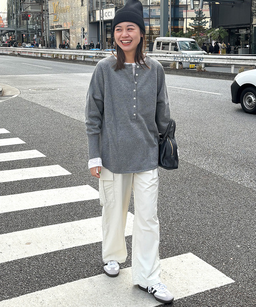 JOURNAL STANDARD relume(ジャーナルスタンダード レリューム)の「《追加2》ウールミックス2wayビッグプルオーバー(ニット/セーター・レディース・チャコールグレー/グレー/アイボリー/ライトグレー/モスグリーン/レッド・FREE)」の7枚目の写真