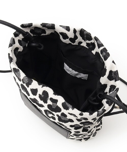 OPAQUE.CLIP（オペークドットクリップ）の「◆【長さ調整可能】サイドドロストミニショルダーバッグ（ショルダーバッグ・レディース・ブラック/シルバー/ブラック系・00）」の15枚目の写真