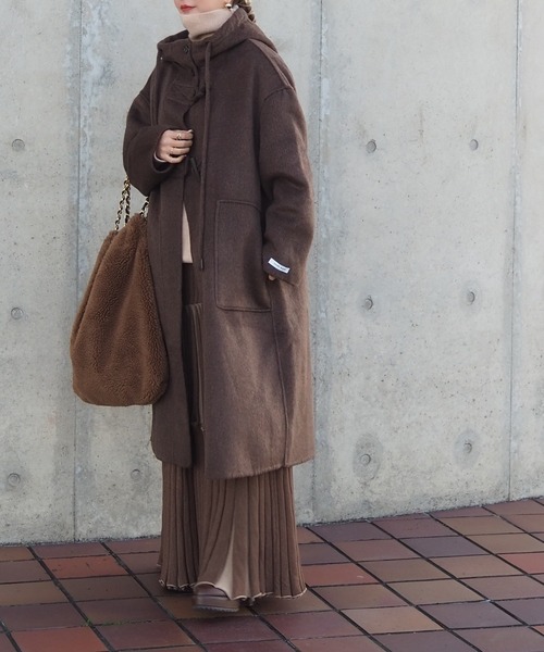 LAULEN(ローレン)の「hooded duffle long coat /スタンドカラーフーデットロングダッフルコート(ダッフルコート・レディース・チャコールグレー/ベージュ/ブラウン/アイボリー・FREE)」の14枚目の写真