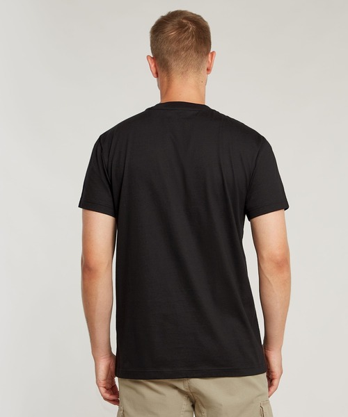 G-STAR（ジースター）の「ORIGINALS T-SHIRT/クラシックブランドロゴTシャツ（Tシャツ/カットソー・メンズ・ダークブラック/ホワイト・X-SMALL/SMALL/MEDIUM/LARGE/X-LARGE）」の9枚目の写真