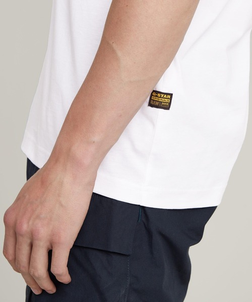 G-STAR（ジースター）の「ORIGINALS T-SHIRT/クラシックブランドロゴTシャツ（Tシャツ/カットソー・メンズ・ダークブラック/ホワイト・X-SMALL/SMALL/MEDIUM/LARGE/X-LARGE）」の13枚目の写真
