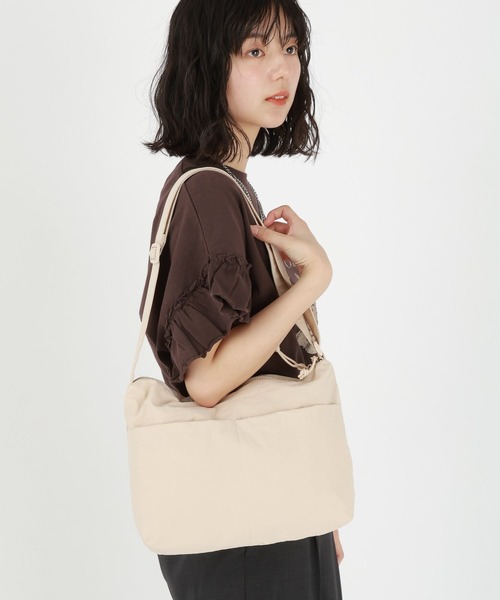 GLOBAL WORK(グローバルワーク)の「撥水ライト5ポケミニショルダー/252341(ショルダーバッグ・メンズ・ベージュ/グリーン/ブラック/アイボリー/ライトグレー/ブルー/イエロー/ピンク・FREE)」の10枚目の写真