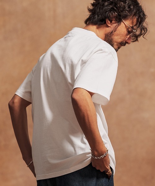 Jih Nunc(ジーヌンク)の「mt9432-オーガニックコットンプリントT Tシャツ(Tシャツ/カットソー・メンズ・ホワイト/ブラック・L/M/S)」の13枚目の写真