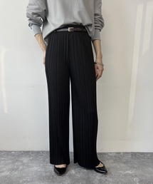 ベルト付きプリーツパンツ