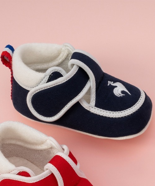 le coq sportif(ルコックスポルティフ)の「ルコックスポルティフ/LCS シャルル 安心の日本製 ファーストシューズ LU5SSN01JZ(スニーカー・キッズ・ブルー系/レッド系・12.0cm/12.5cm/13.0cm/11.5cm)」の7枚目の写真